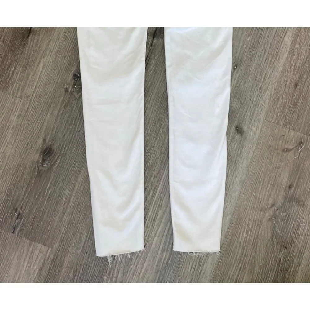 We The Free White Jeans Size 26 NWT Skinny Stretch High Rise High Waist Raw‎ Hem